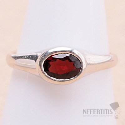 Ring mit Granatschliff Silber Ag 925 KO191