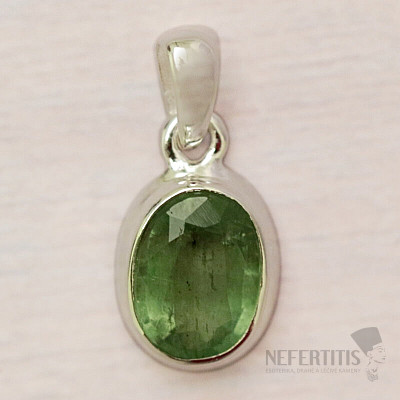 Kyanit grün geschliffen Anhänger Silber Ag 925 P384