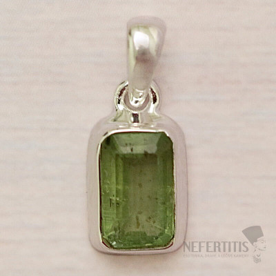 Kyanite green cut pendant silver Ag 925 P386