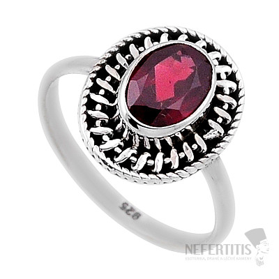 Granát broušený prsten stříbro Ag 925 47135