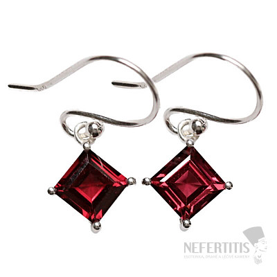 Granát brúsený náušnice striebro Ag 925 E797