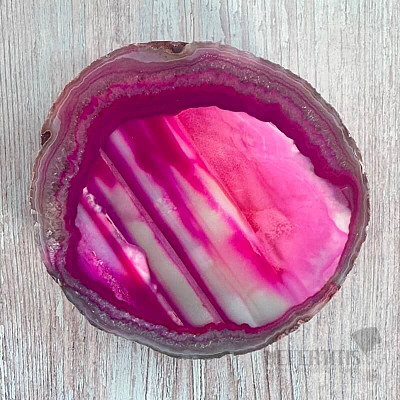 Agate polished slice 37