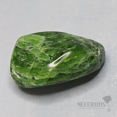 Chrome diopside tumbled Yakutsk 3
