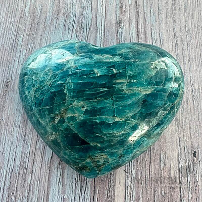 Heart Apatite Madagascar APA8 No. 5