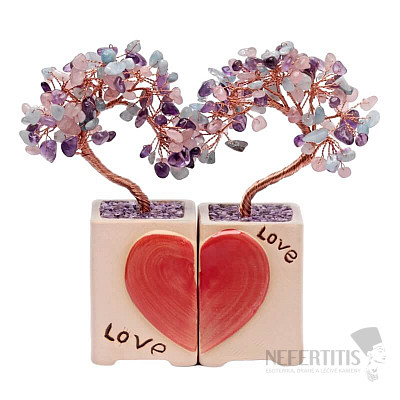 Ein Set Liebesbäume aus Amethyst, Aquamarin und Rosenquarz – ein Geschenk der Liebe