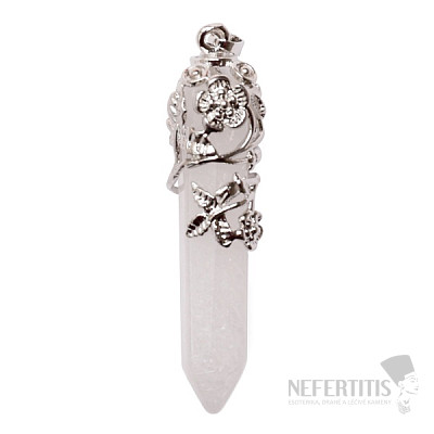 Crystal crystal pendant with flowers