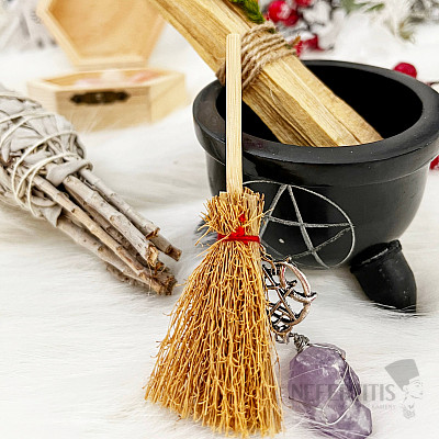 Christmas package A Witch is Born - limited Christmas edition