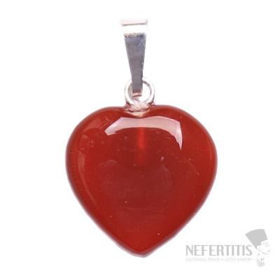 Carnelian pendant in the shape of a heart