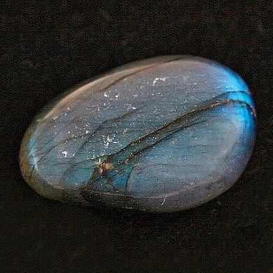 Tumbled labradorite