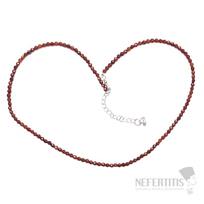 Garnet cut necklace
