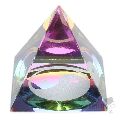 Pyramide für Feng Shui klein aus Regenbogenkristall