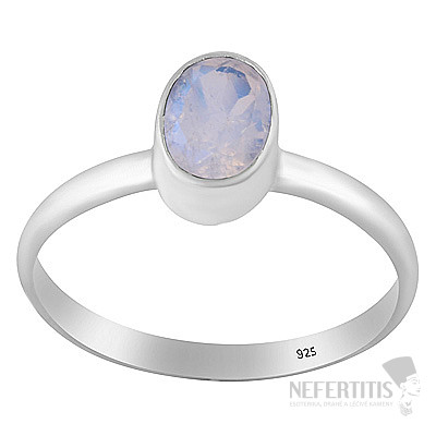 Silver ring with moonstone
