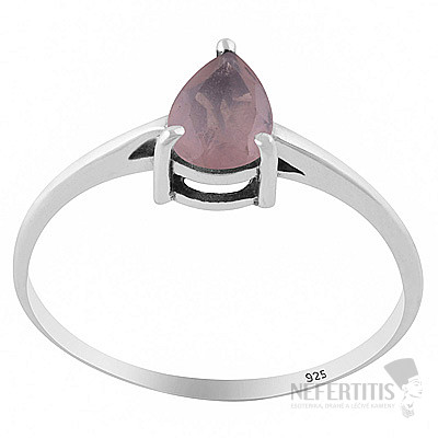 Silver ring with rose quartz