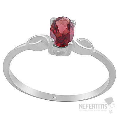 Silver ring with garnet