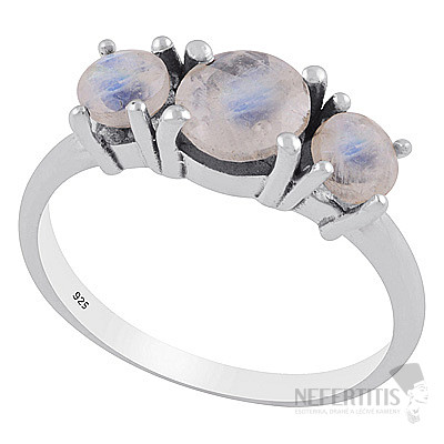 Silver ring with moonstone