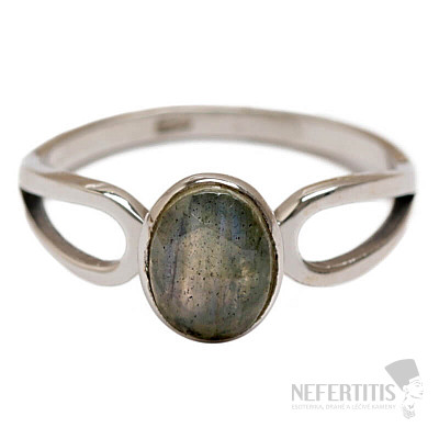Silver ring with labradorite