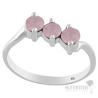 Silver ring with rose quartz