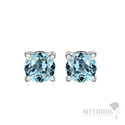 Silver earrings with aquamarine stones