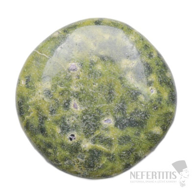 Stichtit and serpentine patty