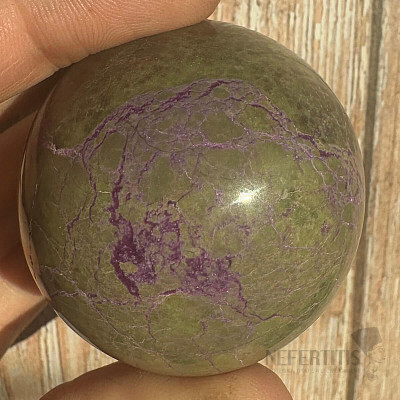 Stichtite ball 15