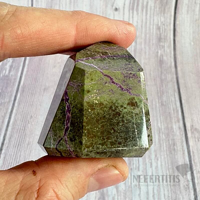 Stichtite spike - obelisk 20