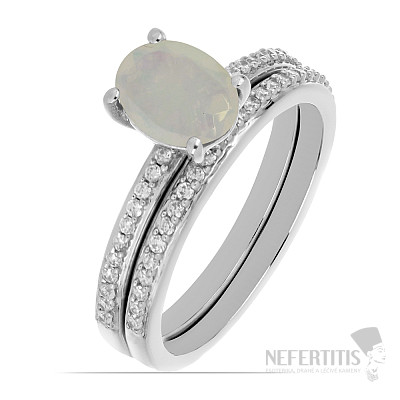 Silver ring set with Ethiopian opal and zircons Ag 925 046587 ETOP