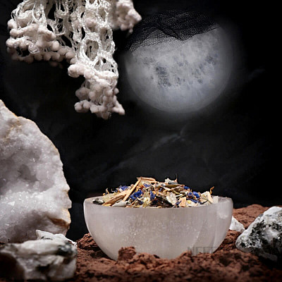 Nefertiti ritual fumigation mixture Full Moon