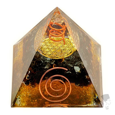 Orgonitpyramide Blume des Lebens mit Granat und Kristall