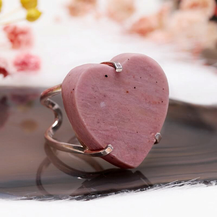 Be Beautiful Křišťál jahodový prsten 3 - 59 mm , 2,8 x 2,8 x 0,6 cm