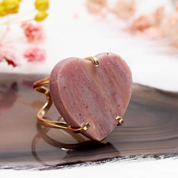 Be Beautiful Křišťál jahodový prsten 6 - 59 mm , 2,7 x 2,6 x 0,5 cm