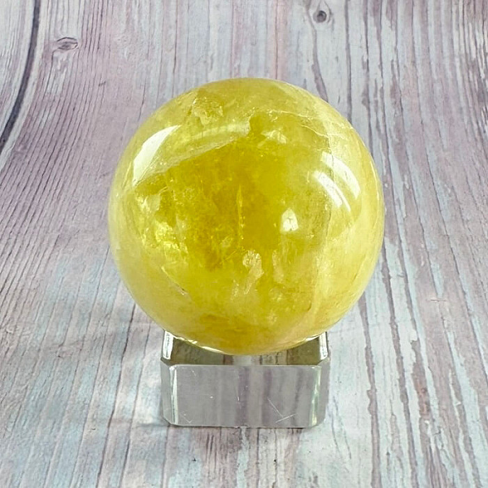 Citrín lemon koule 18 - ø 4,6 cm, 142 g