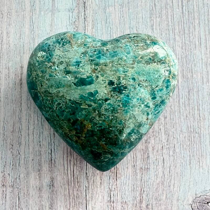 Apatit srdce Madagaskar AC-18 - cca 6,5 x 6,2 cm, 164,9 g