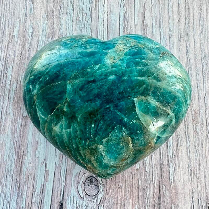 Apatit srdce Madagaskar 11 - cca 7,9 x 6,7 cm, 295,6 g