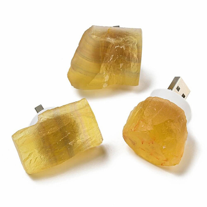 Fluoritová USB lampička žlutá - cca 3 - 4,5 x 2,5 - 4 cm