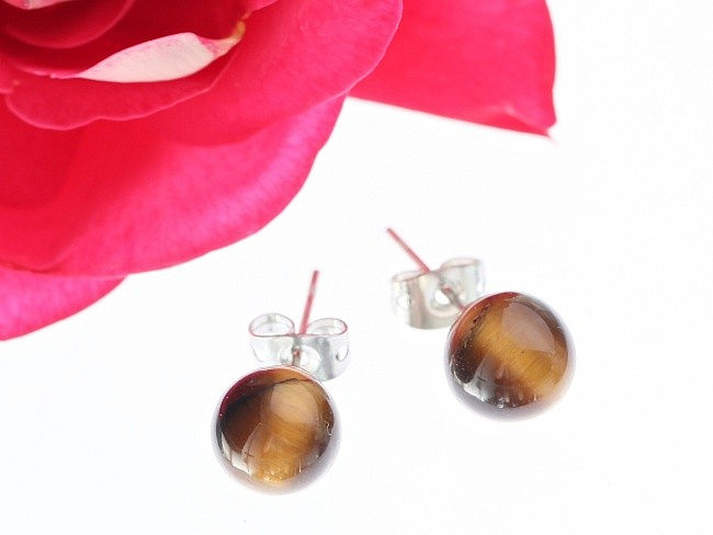 Tygří oko náušnice kuličky - ø 8 mm