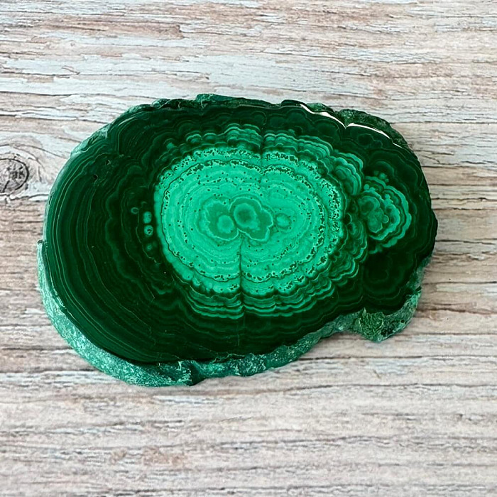 Malachit leštěný plátek AA kvalita 3 - cca 7,6 x 5,6 cm, 88 g