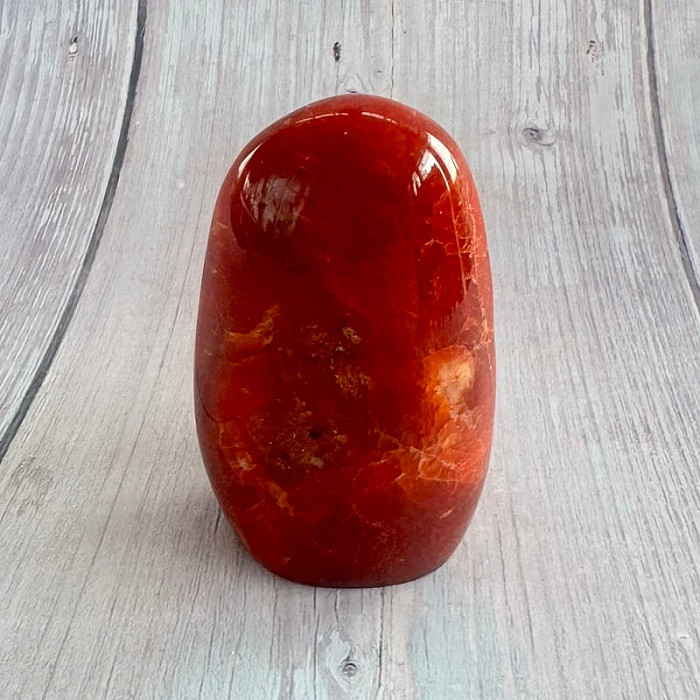 Karneol leštěný freeform Madagaskar TP3-1 - cca 4,3 x 8 cm, 248 g