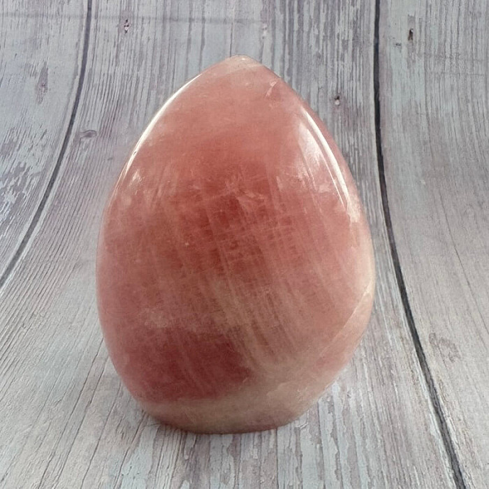 Růženín leštěný freeform Madagaskar 7 - cca 5,7 x 9,9 cm, 449 g