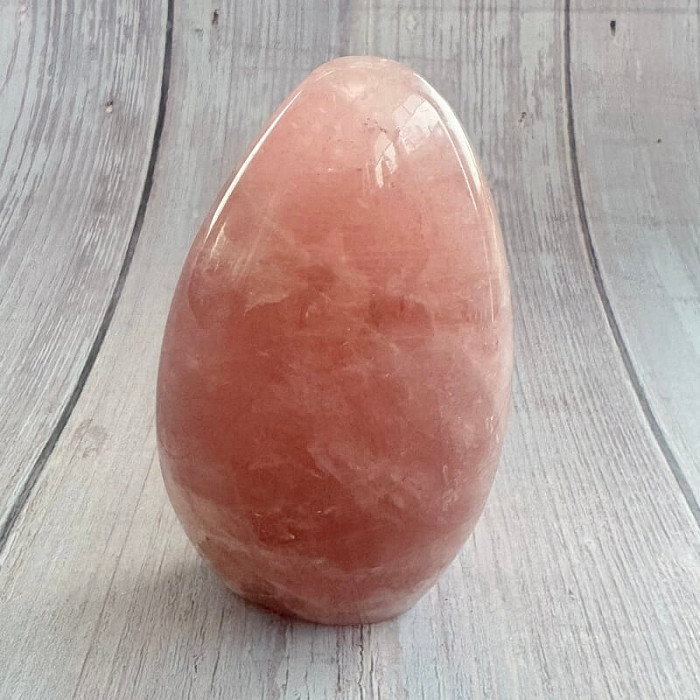 Růženín leštěný freeform Madagaskar 9 - cca 5,2 x 10,5 cm, 423 g