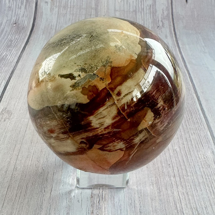 Zkamenělé dřevo koule Madagaskar 14 - cca ø 7,2 cm, 607 g