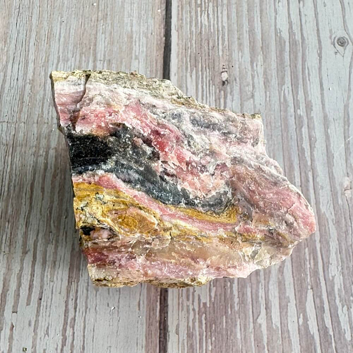 Opál růžový surový 9 - cca 6,5 x 4,5 cm, 198 g