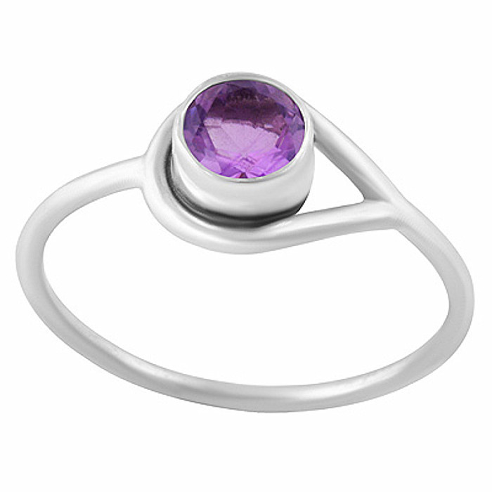 Stříbrný prsten s ametystem - 53 mm (US 6,5), 1,4 g
