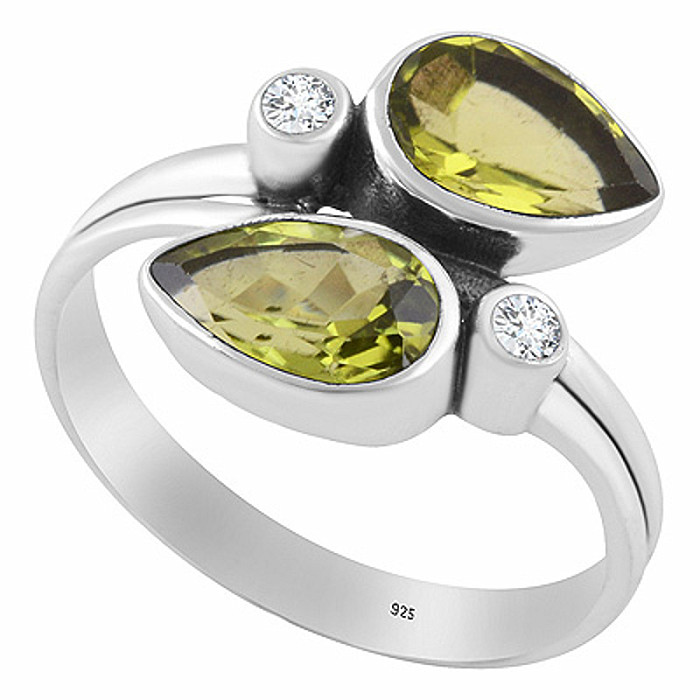 Stříbrný prsten s olivínem - 54 mm (US 7) 2,9 g