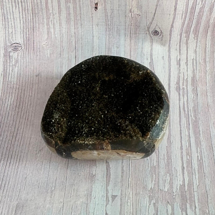 Septárie drúza Madagaskar 25 - cca 4,9 x 9 cm, 133 g