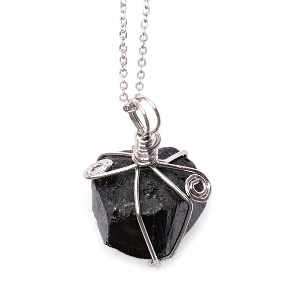 Turmalín černý designový přívěsek s řetízkem - cca 1,8 cm