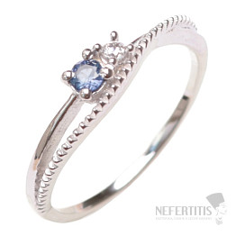 Prsten stříbrný s broušeným modrým safírem a zirkonem Ag 925 031121 SAF