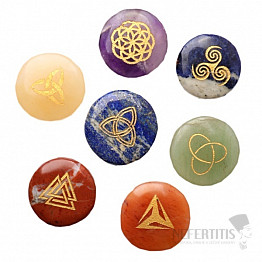 Chakra-Stein mit keltischen Symbolen besetzt