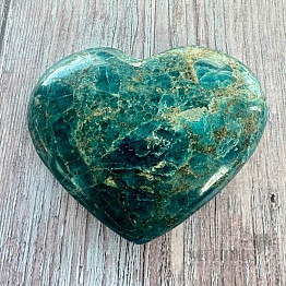Heart Apatite Madagascar APA8 No. 6