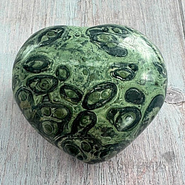 Jasper Kambaba poliert Madagaskar Herz M9-9