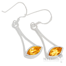 Silver dangling earrings with citrine